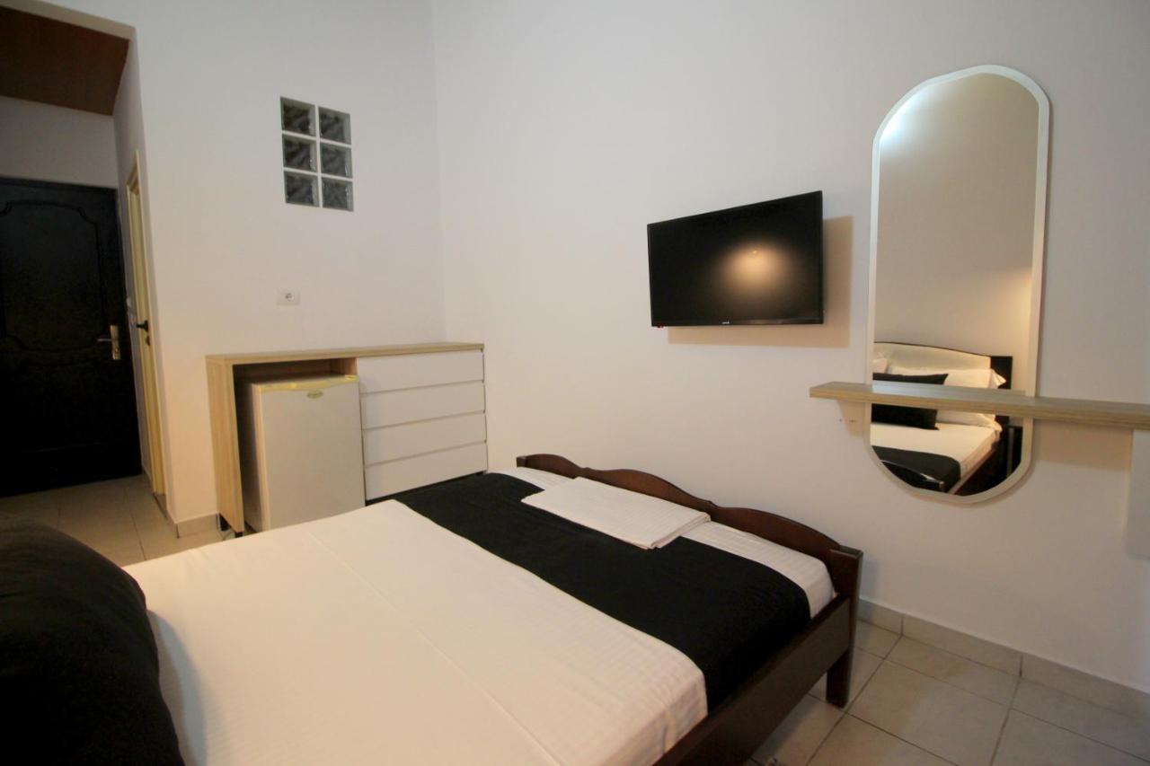 Jericho Rooms ซารานเดอ ภายนอก รูปภาพ